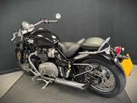 TRIUMPH SPEEDMASTER 1200