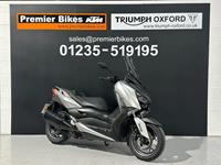 YAMAHA XMAX 300