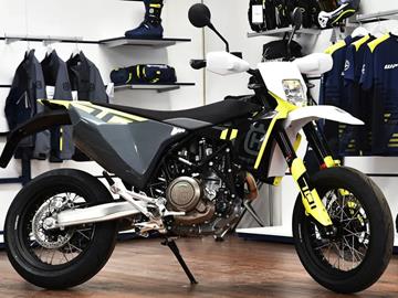 HUSQVARNA 701 SUPERMOTO