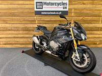 BMW S1000R