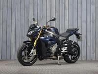 BMW S1000R