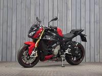 BMW S1000R