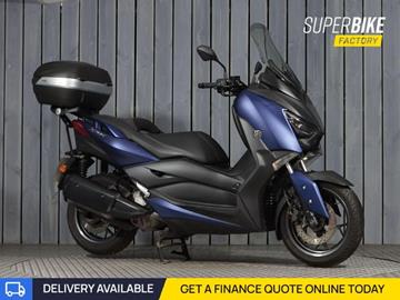 YAMAHA XMAX 300