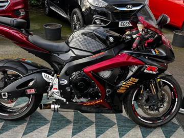 SUZUKI GSX-R600