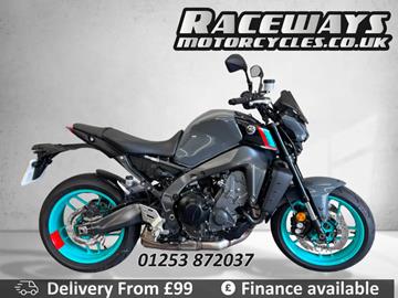 YAMAHA MT-09