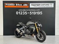 TRIUMPH SPEED TRIPLE 1200 RS