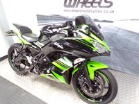 KAWASAKI NINJA 650