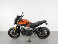 YAMAHA MT-09