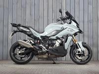 BMW S1000XR