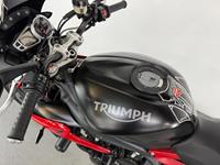 TRIUMPH STREET TRIPLE 765 RS