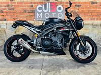 TRIUMPH SPEED TRIPLE 1050 RS