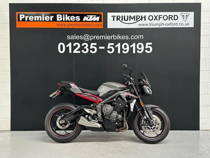 TRIUMPH STREET TRIPLE 765 MOTO2 EDITION