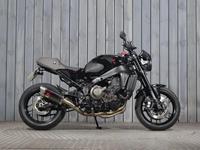 YAMAHA XSR900