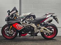 APRILIA RSV4