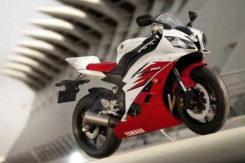 06 Yamaha R6 revealed