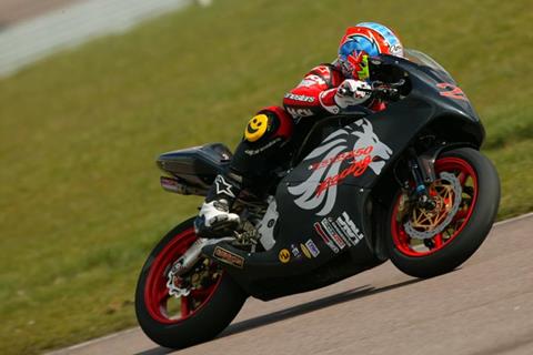 Video: Aprilia RSVR550 out on track