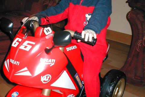 Junior desmo!