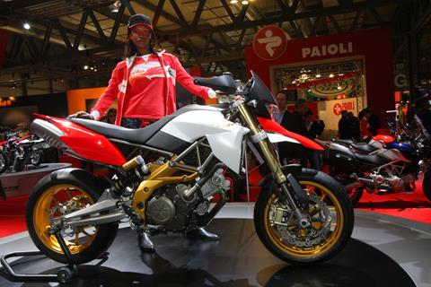 Milan Show: Aprilia launches SMV750 Dorsoduro motorcycle in Milan