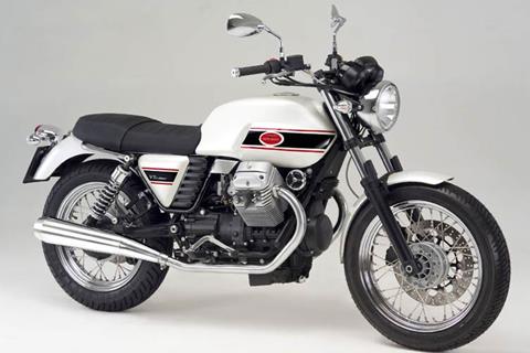 Milan Show: Moto Guzzi V7 Classic launched