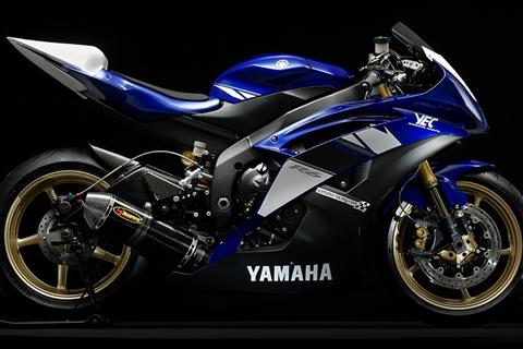 2008 Race-spec Yamaha R6 revealed