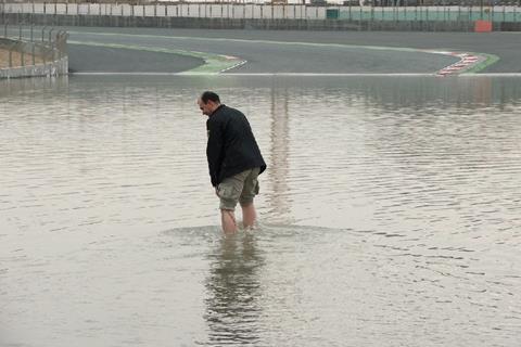 California Superbike School rained off - in a big way!