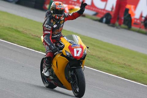 Yellow Honda Fireblades commemorate Steve Brogan’s win