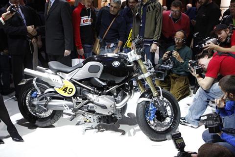 Milan Show: BMW unveil Lo Rider concept