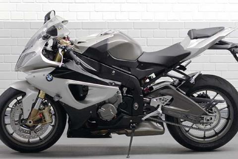 BMW S1000RR in detail