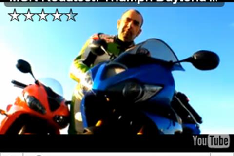 Video: Triumph Daytona 675 2009 v 2008