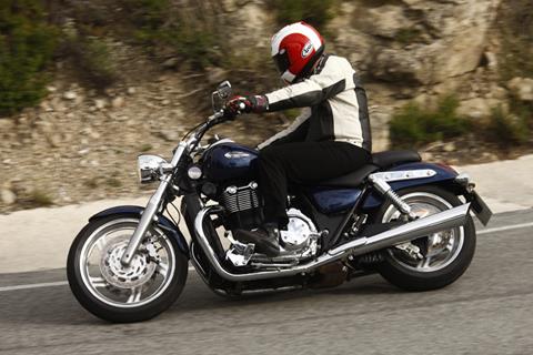 First ride: Triumph Thunderbird