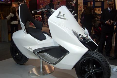 Milan show: Piaggio Urban Sport Bike Concept 