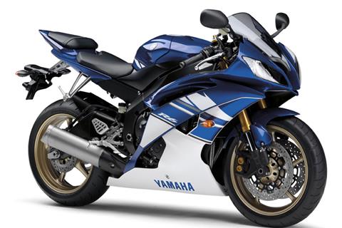 Take part in our 2010 Yamaha R6 test - now closed