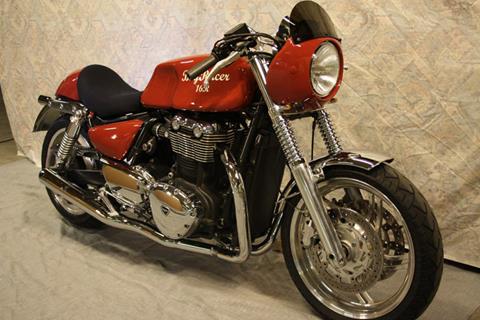 Triumph Thunderbird turned into Café Racer