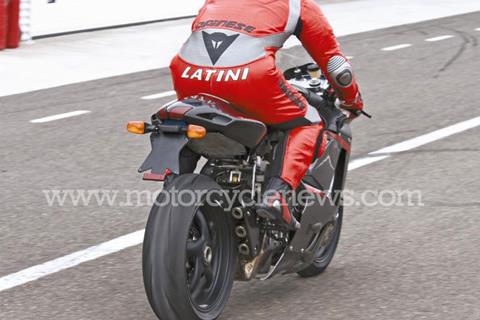 Video: New MV triple on track at Almeria