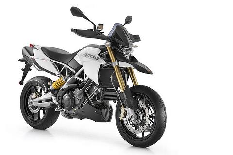 Aprilia Dorsoduro 1200 official image