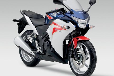 2011 Honda CBR250R first pictures