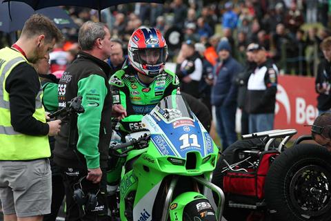 BSB: Rory Skinner sustains multiple hand fractures in Oulton Park crash