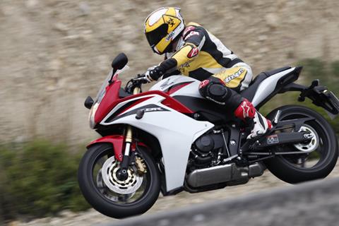 Video: Honda CBR600F first ride