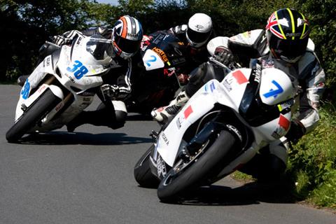 Oliver's Mount racing blog: Barry Sheene Festival