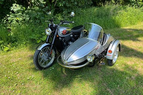 Star treatment: Watsonian's Grand Prix sidecar now available for BSA