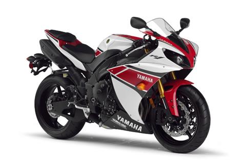 New 2012 Yamaha YZF-R1 gets traction control