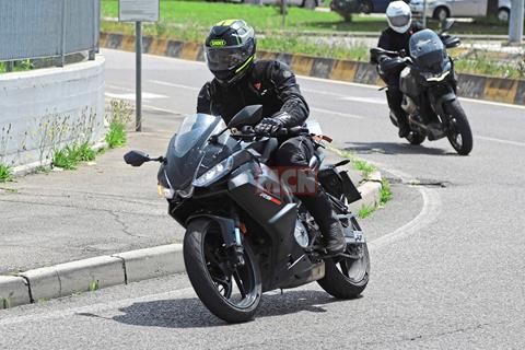 Spy shots: Aprilia RS440 sportsbike spotted in testing