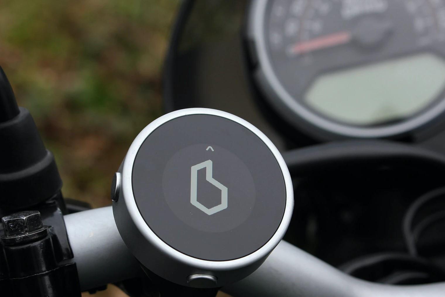 Beeline Moto: Smartes Navigationsgerät für das Motorrad – Gadget