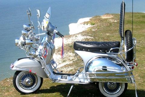 Vintage Vespas at Motorcycle Live