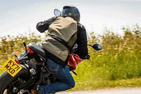 Best summer motorcycle jackets | keep your cool