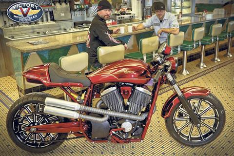 Video: New Victory Judge turned into cafe racer