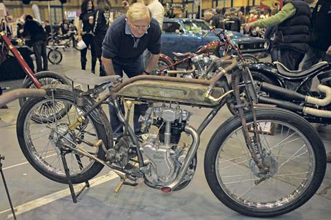 1921 Velocette boardtracker rocks Ally Pally