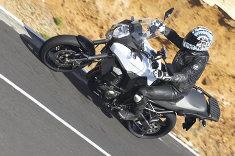 Test ride a Kawasaki Versys 1000 and win a touring pack