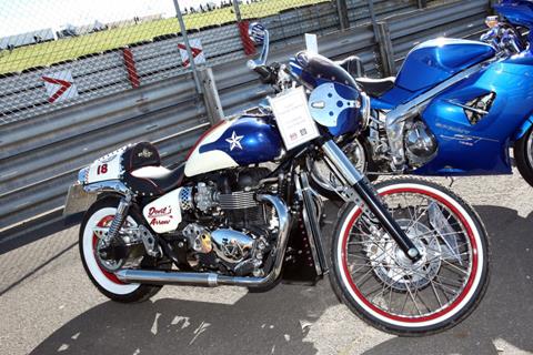 £500 for best customised Triumph