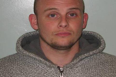 Theft gang jailed